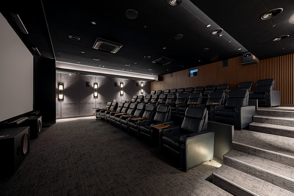 MONOPLEX by Ibis Styles Ambassador Gangnam evolution as a Sound-Specialized Cinema with DTS:X authentication, verification, certification Acquisition